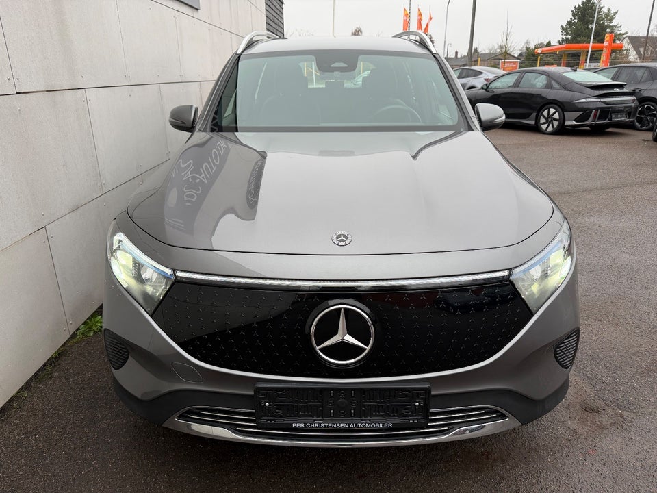 Mercedes EQB250+ Progressive 5d