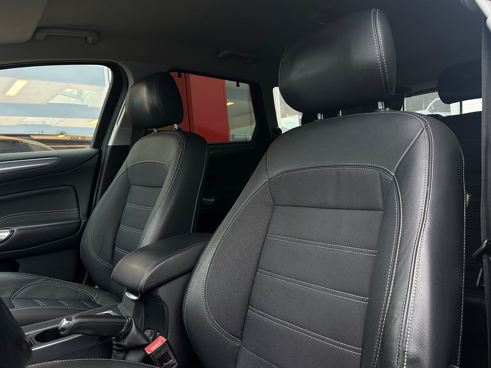 Ford Mondeo 2,0 TDCi 140 Titanium stc. 5d