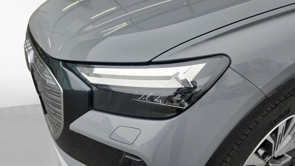 Audi Q4 e-tron 40 Advanced 5d