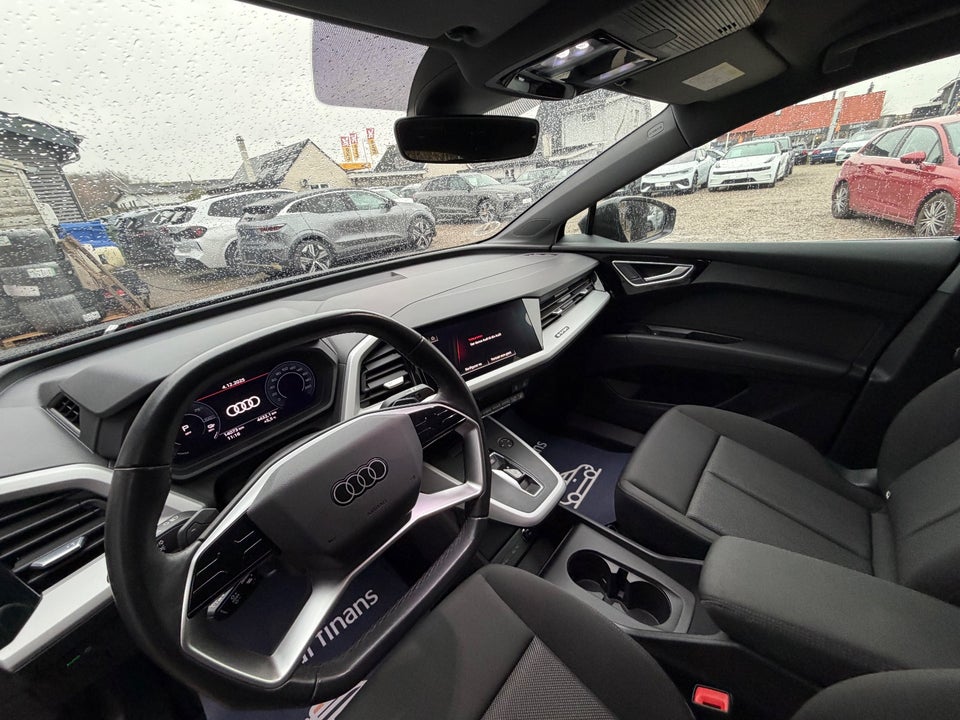 Audi Q4 e-tron 40 Advanced 5d