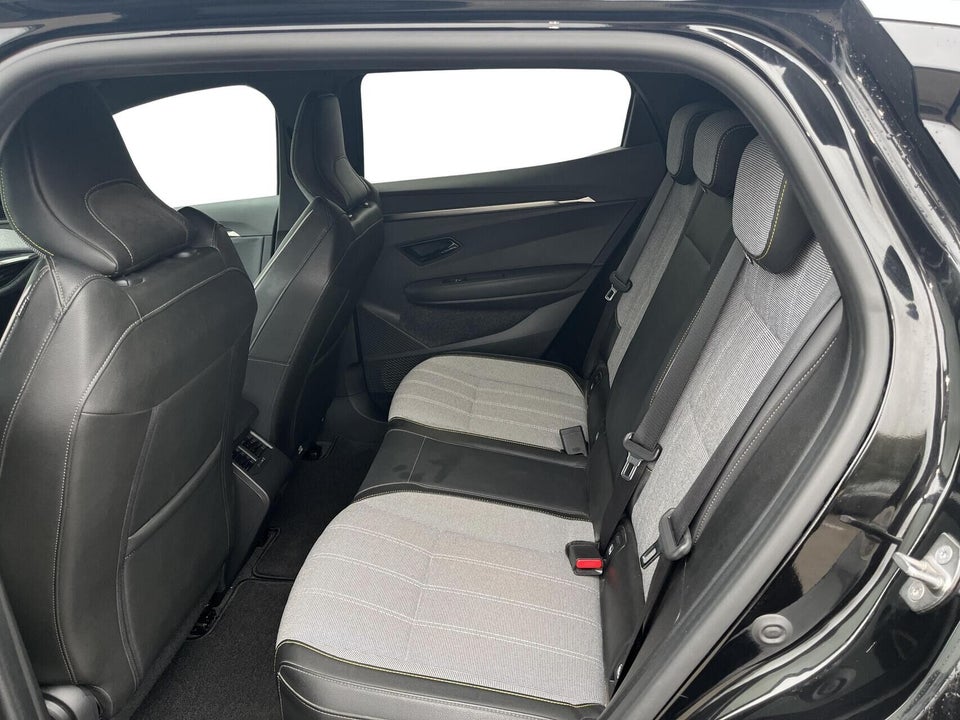 Renault Megane E-Tech 60 Techno 5d