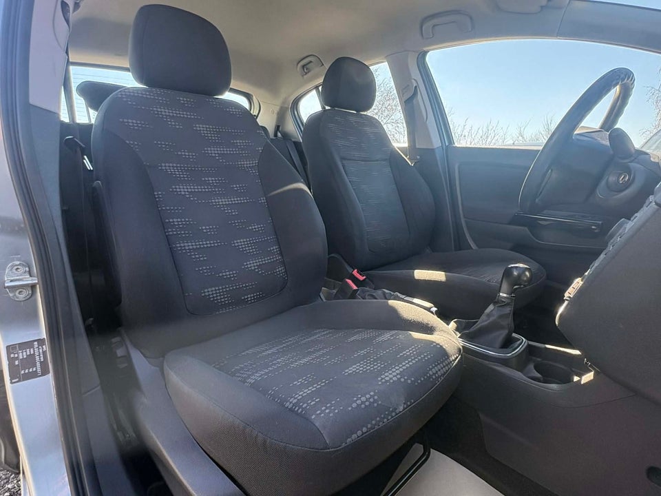 Opel Corsa 1,2 16V Cosmo 5d