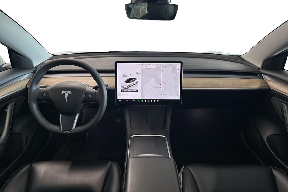 Tesla Model 3 Long Range AWD 4d