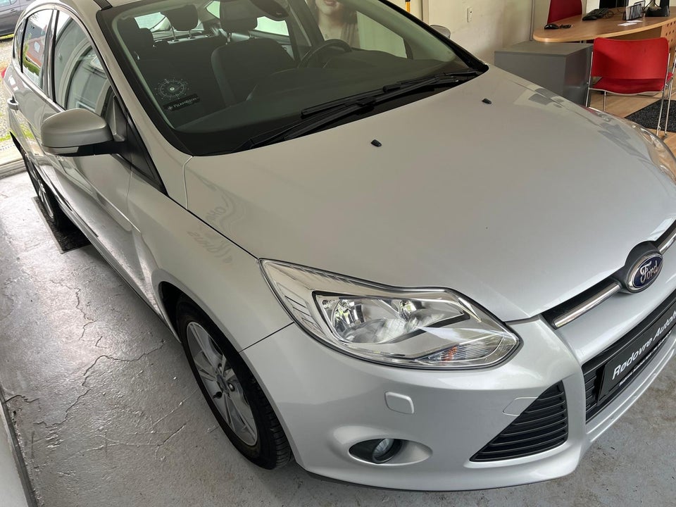 Ford Focus 1,0 SCTi 100 Titanium ECO 5d