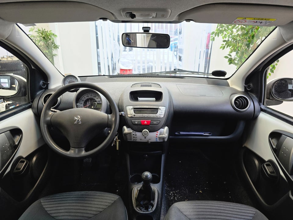 Peugeot 107 1,0 Cool 5d