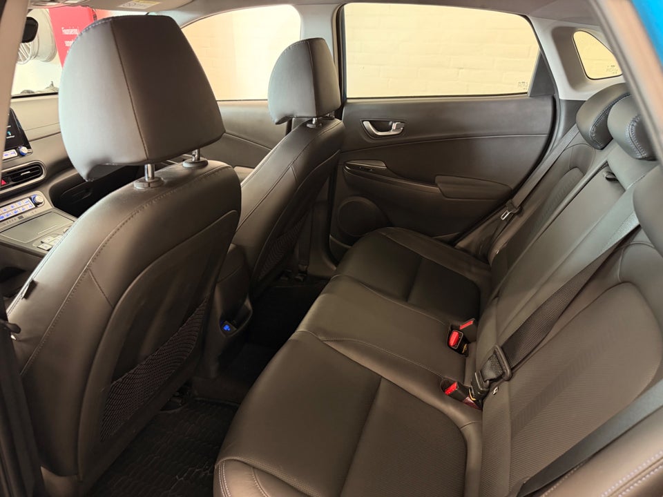 Hyundai Kona 64 EV Ultimate 5d