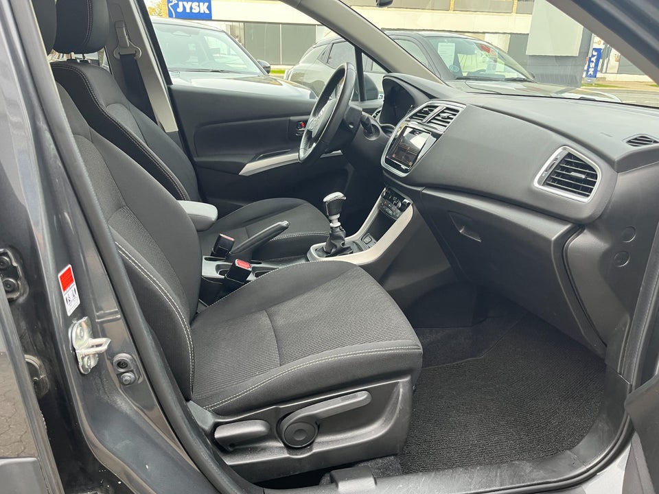 Suzuki S-Cross 1,4 mHybrid Active 5d