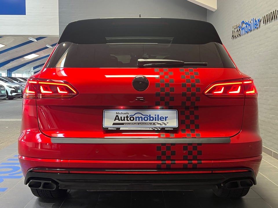 VW Touareg 3,0 TDi 286 R-line aut. 4Motion 5d