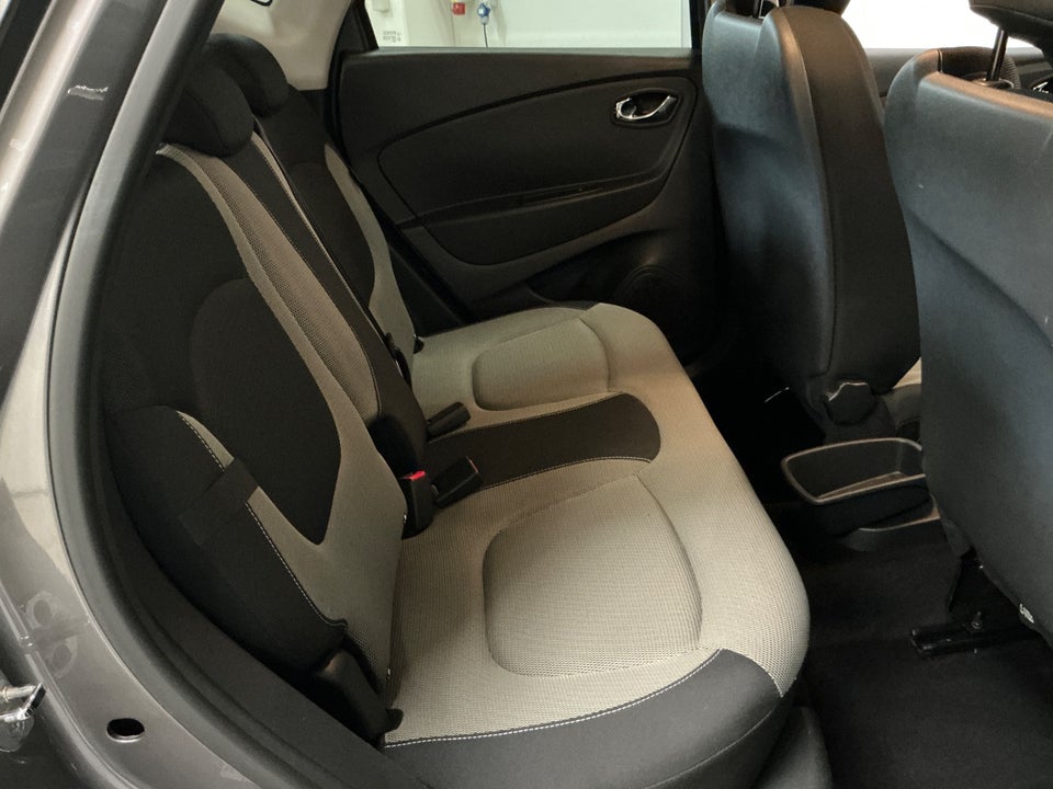 Renault Captur 1,2 TCe 120 Expression EDC 5d