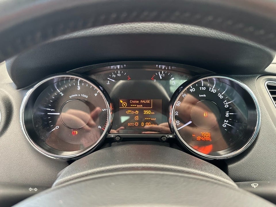 Peugeot 5008 1,6 BlueHDi 120 Allure 7prs 5d