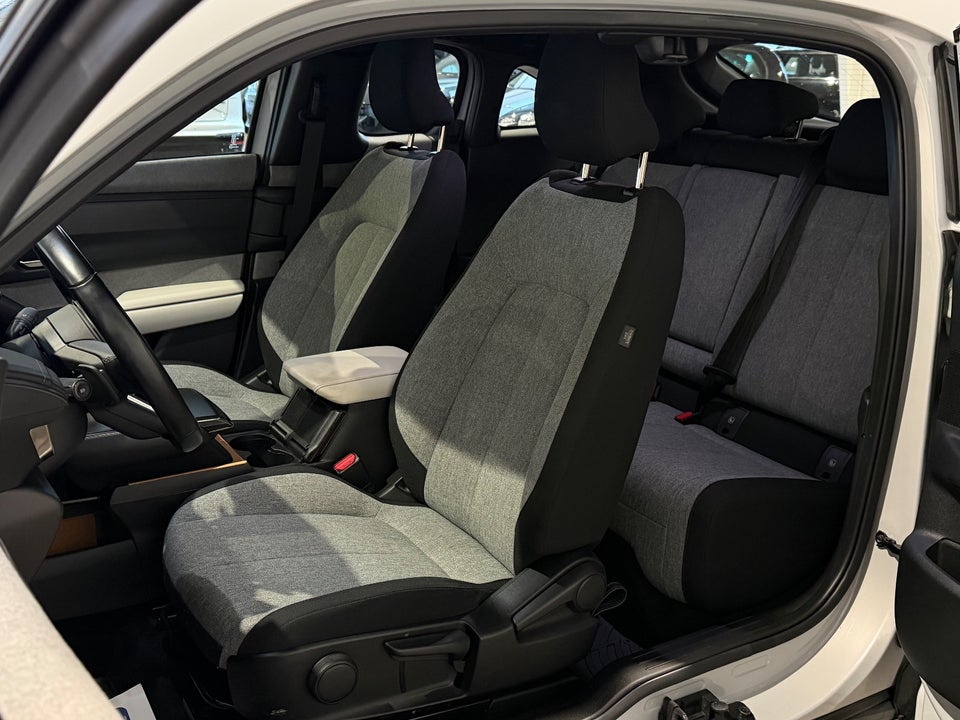 Mazda MX-30 e-SkyActiv Sky 5d