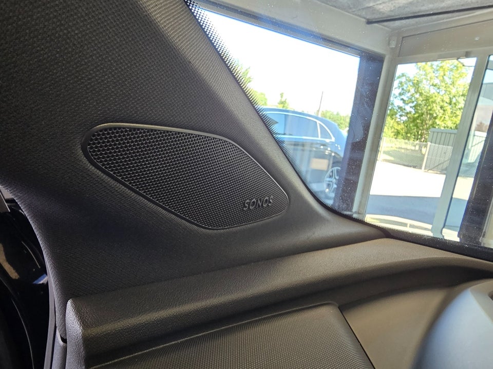 Audi Q4 e-tron 50 S-line quattro 5d