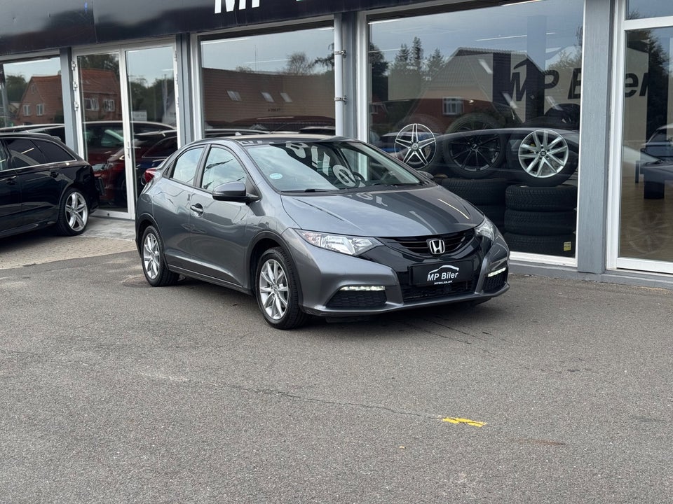 Honda Civic 1,8 i-VTEC Sport 5d