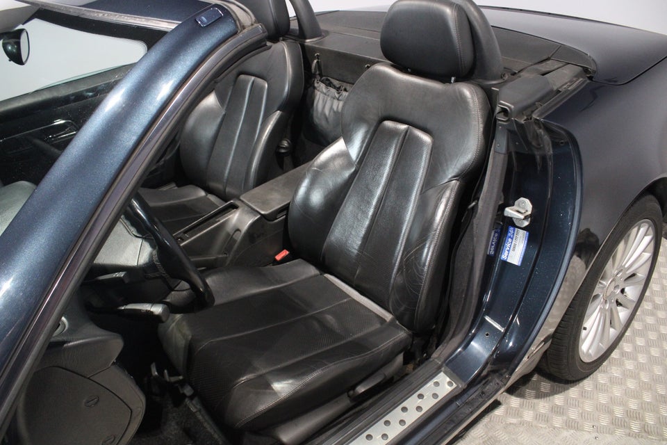 Mercedes SLK230 2,3 Kompressor aut. 2d