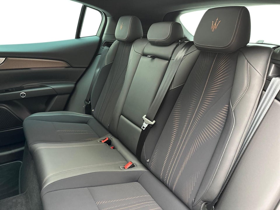 Maserati Grecale Folgore 5d