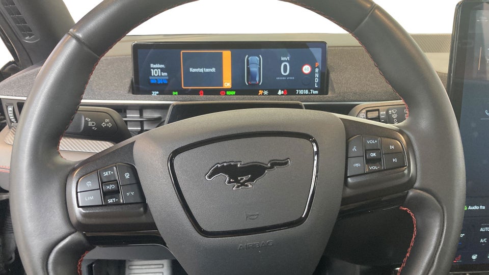 Ford Mustang Mach-E 75 Standard Range AWD 5d