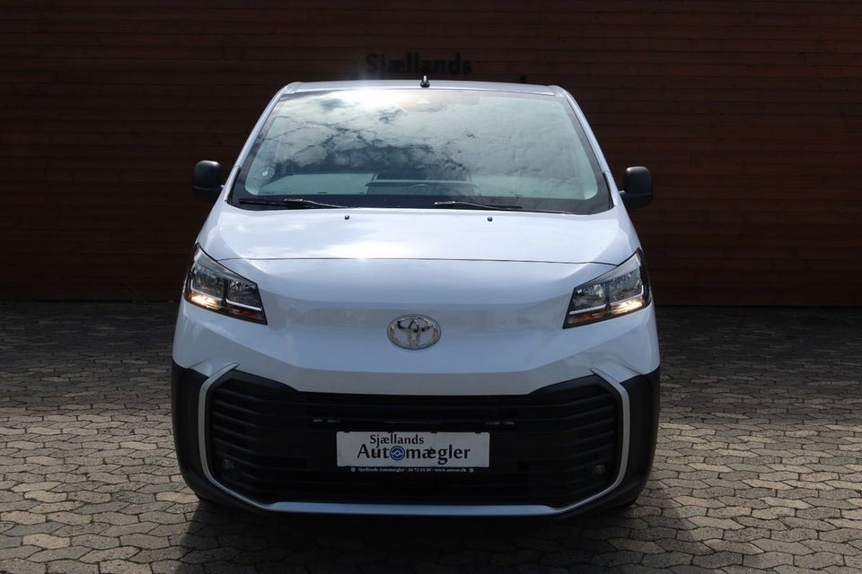 Toyota ProAce 75 Medium Comfort Master