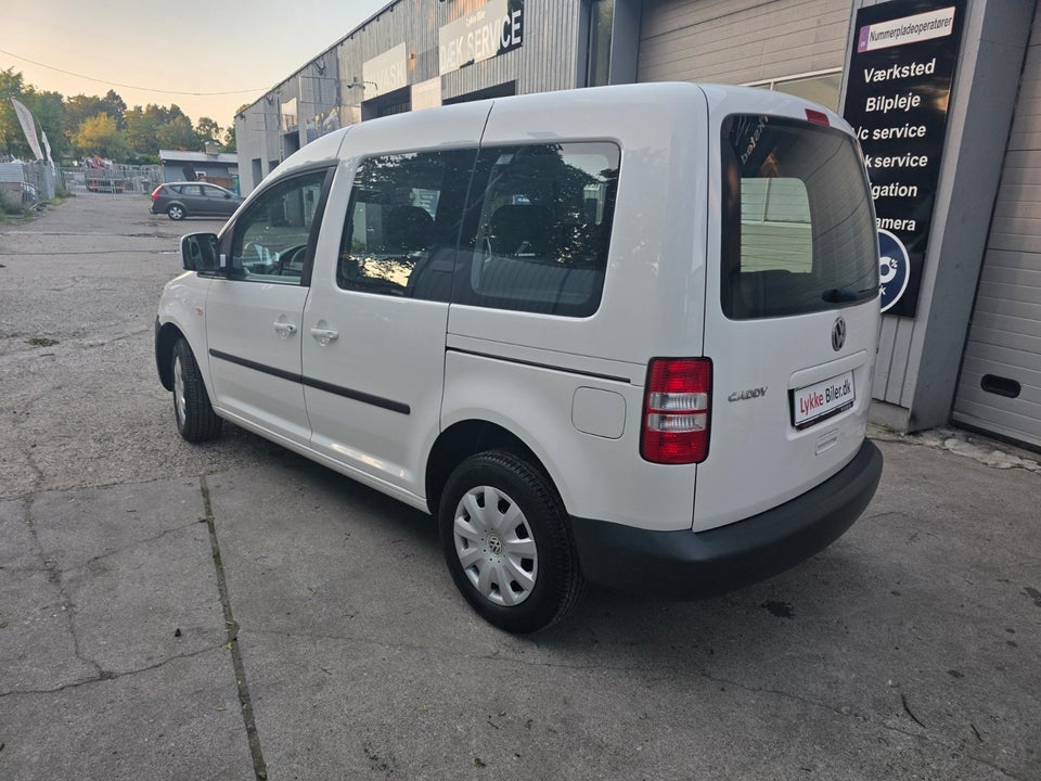 VW Caddy 1,2 TSi 85 Trendline 5d