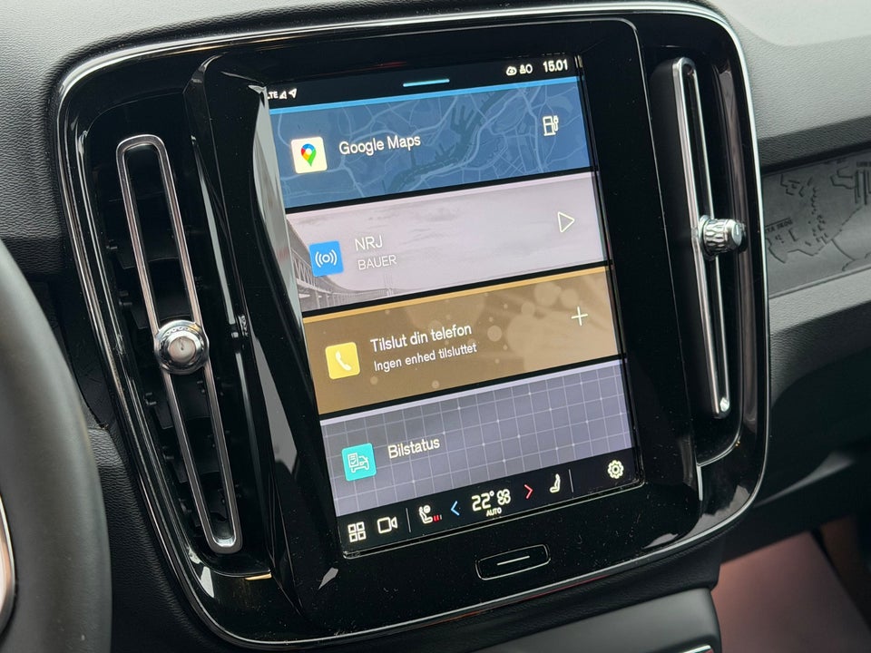 Volvo XC40 ReCharge Extended Range Core 5d