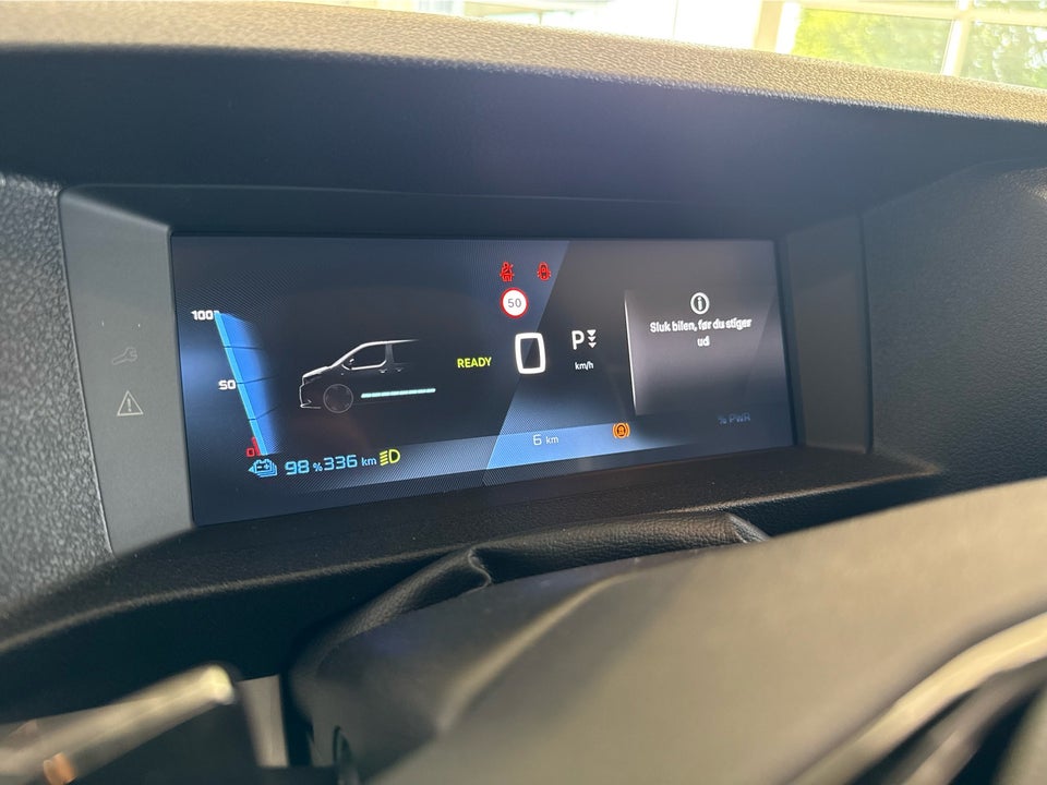 Peugeot e-Expert 75 L2 Premium Van