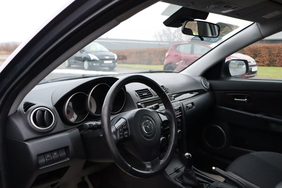 Mazda 3 1,6 Inclusive 5d
