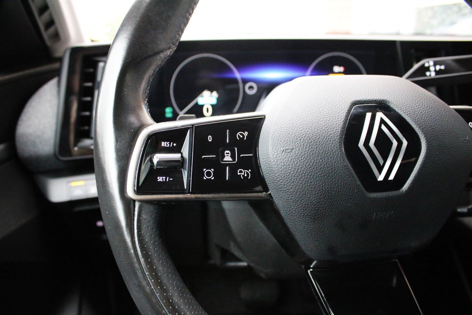 Renault Megane E-Tech 60 Equilibre 5d