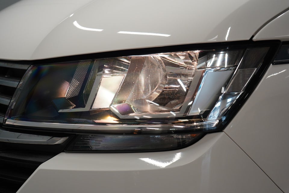 VW Caravelle 2,0 TDi 110 Comfortline kort