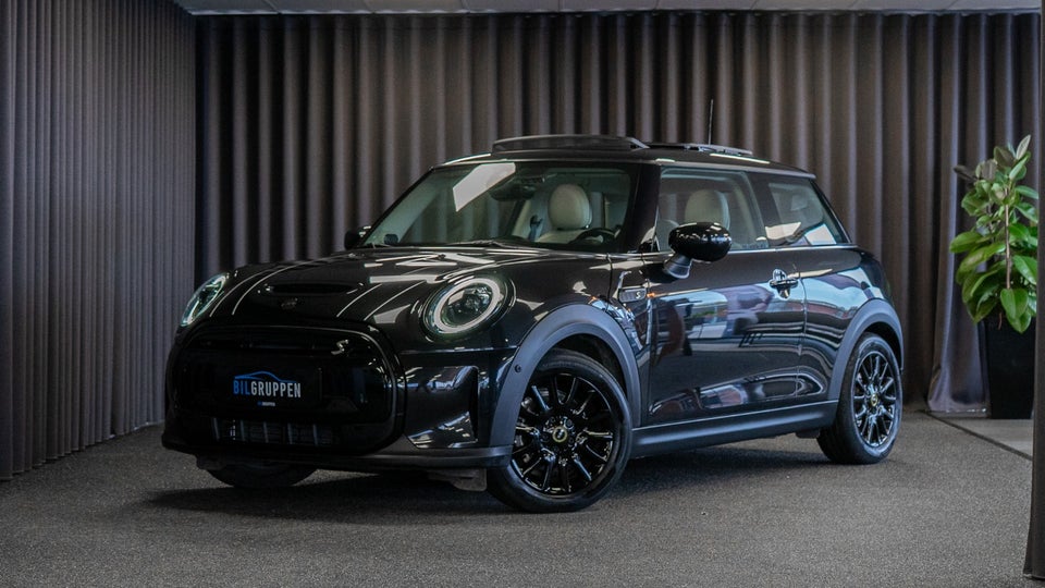 MINI Cooper SE Edition Premium Plus 3d