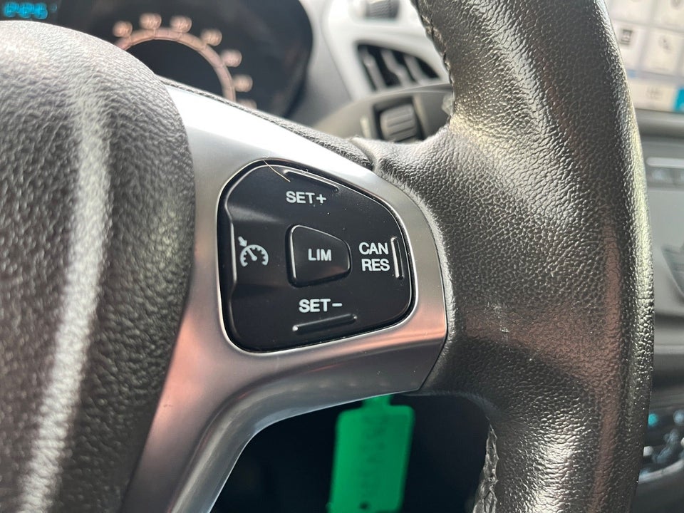 Ford Transit Courier 1,5 TDCi 100 Limited Van 4d