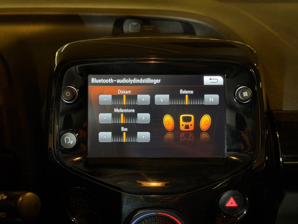 Toyota Aygo 1,0 VVT-i x-cellence 5d