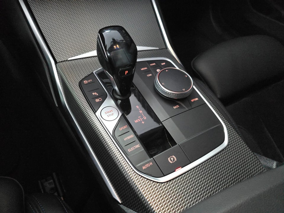 BMW 330e 2,0 M-Sport aut. 4d