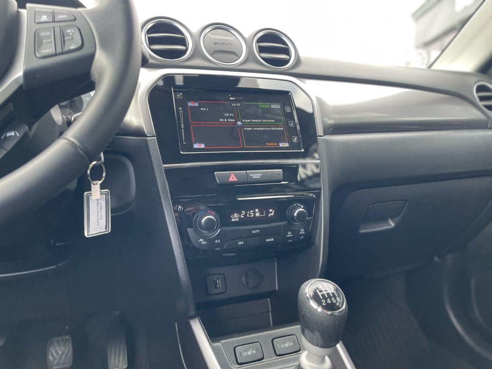 Suzuki Vitara 1,4 mHybrid Active 5d