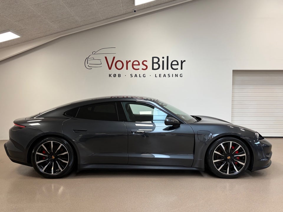 Porsche Taycan 4S Performance+ 4d