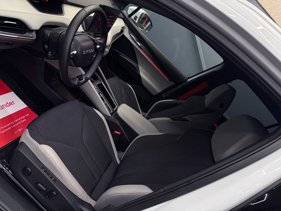 Skoda Elroq 85 iV Lodge 5d