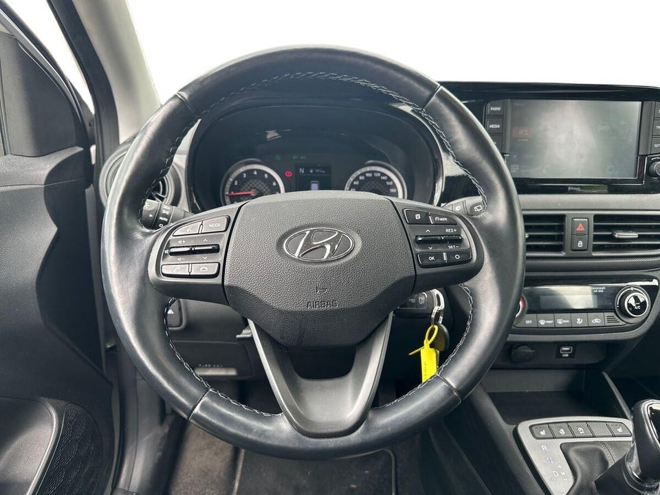 Hyundai i10 1,0 MPi Advanced AMT 5d
