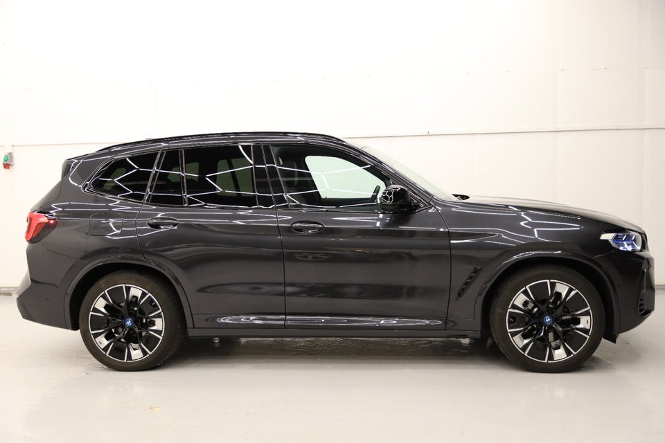 BMW iX3 Charged Plus M-Sport 5d