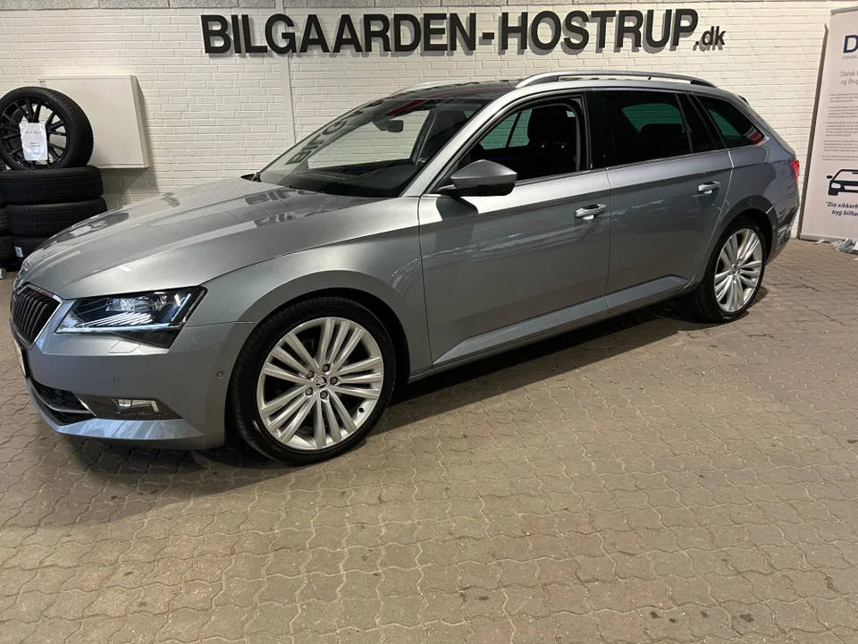 Skoda Superb 2,0 TDi 150 Style Combi DSG 5d