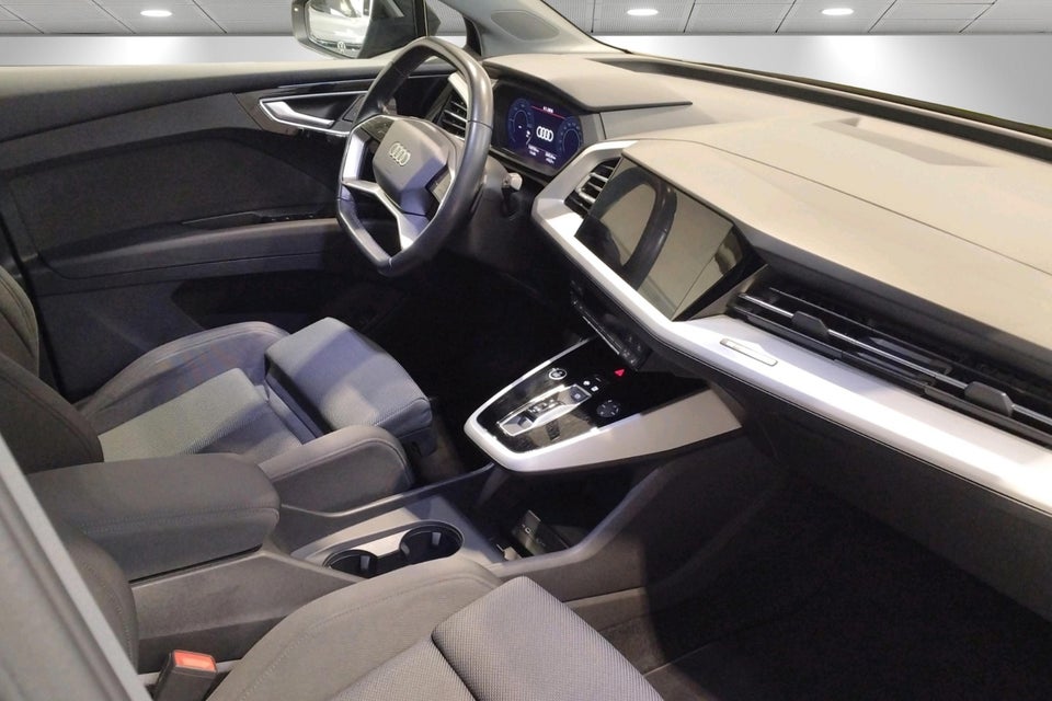 Audi Q4 e-tron 40 Attitude 5d