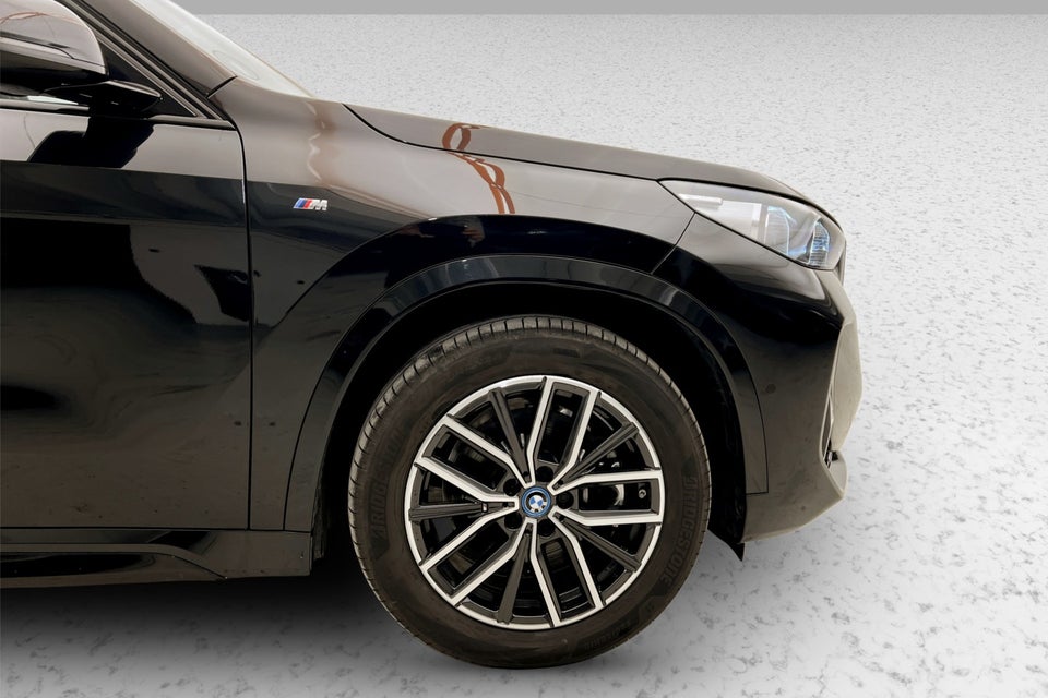 BMW iX1 xDrive30 M-Sport 5d