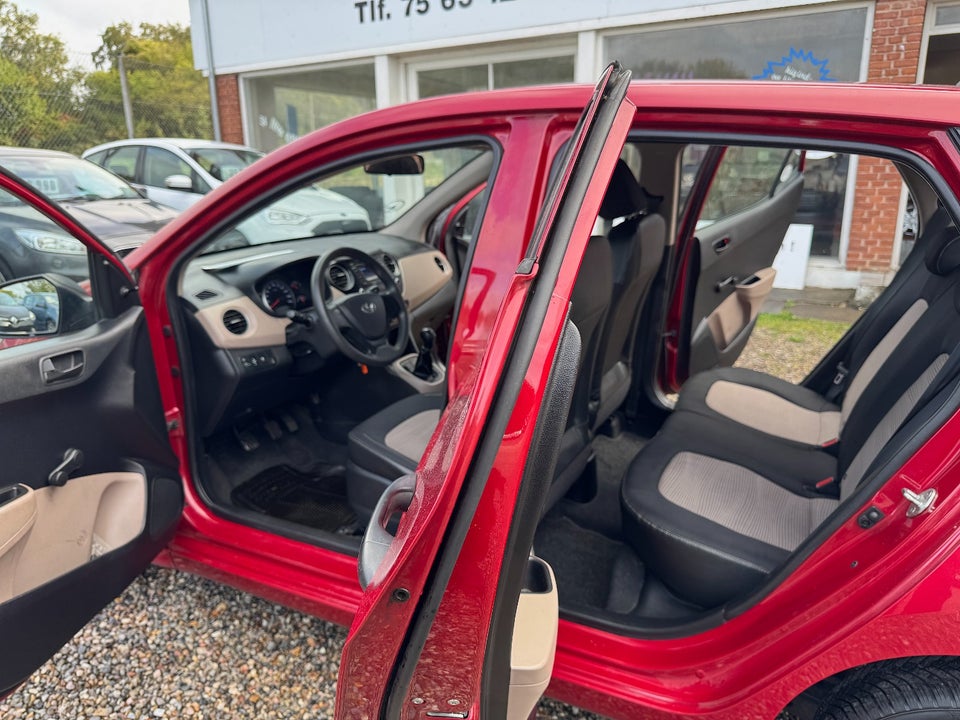 Hyundai i10 1,0 Trend Komfort 5d
