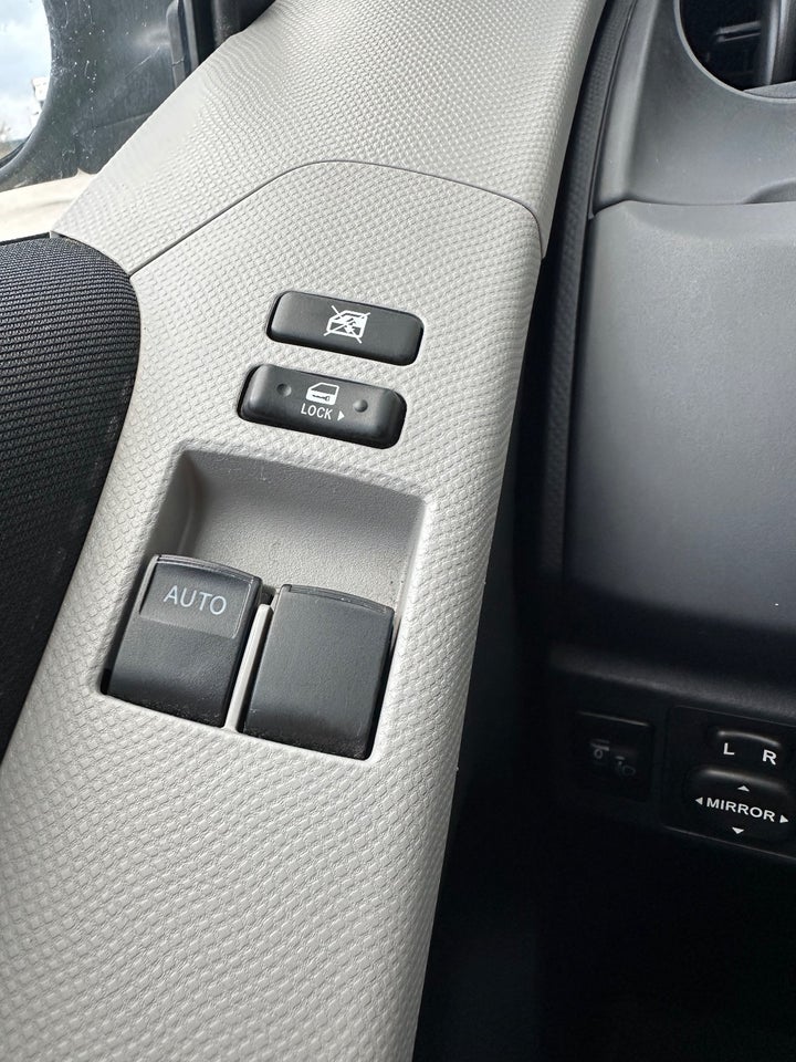 Toyota Yaris 1,3 Luna 5d