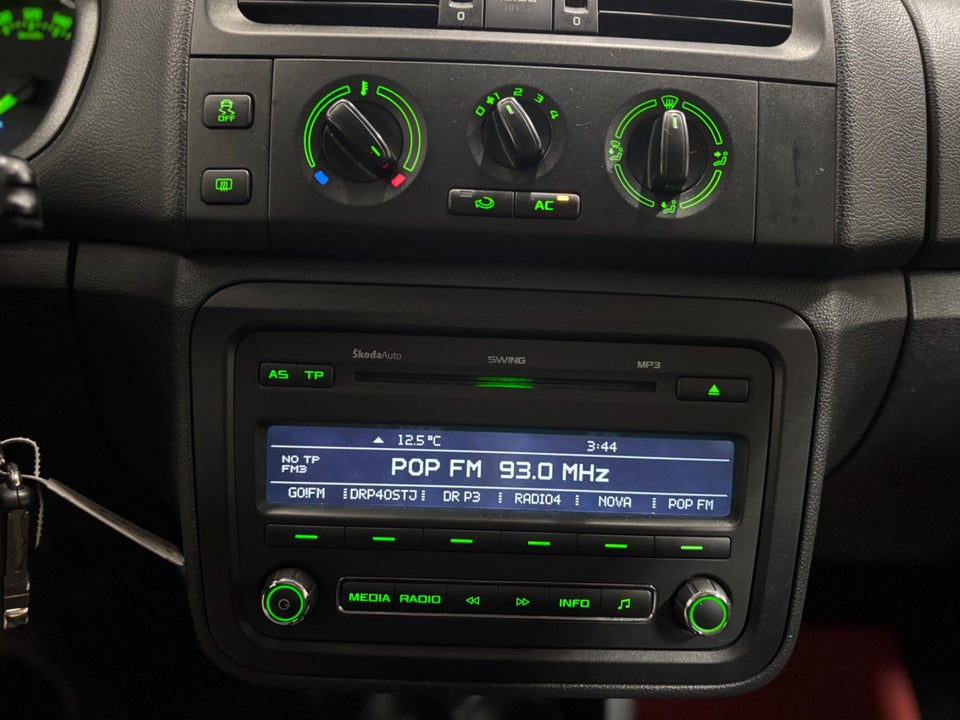 Skoda Fabia 1,4 16V Ambiente Combi 5d