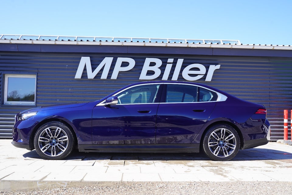 BMW i5 eDrive40 Sport Line 4d
