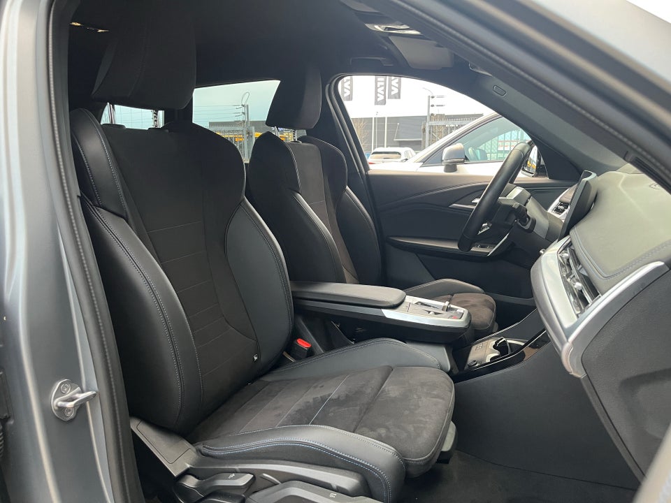 BMW iX1 eDrive20 M-Sport 5d