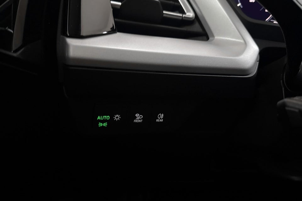 Audi Q4 e-tron 40 Attitude 5d