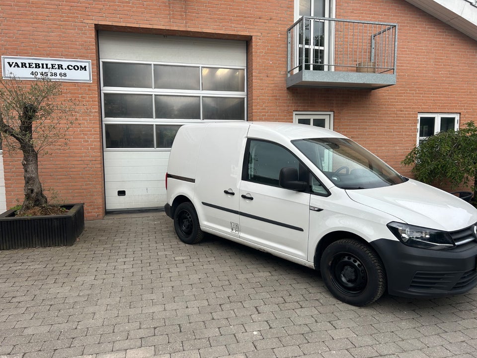 VW Caddy 1,6 TDi 75 Van 4d