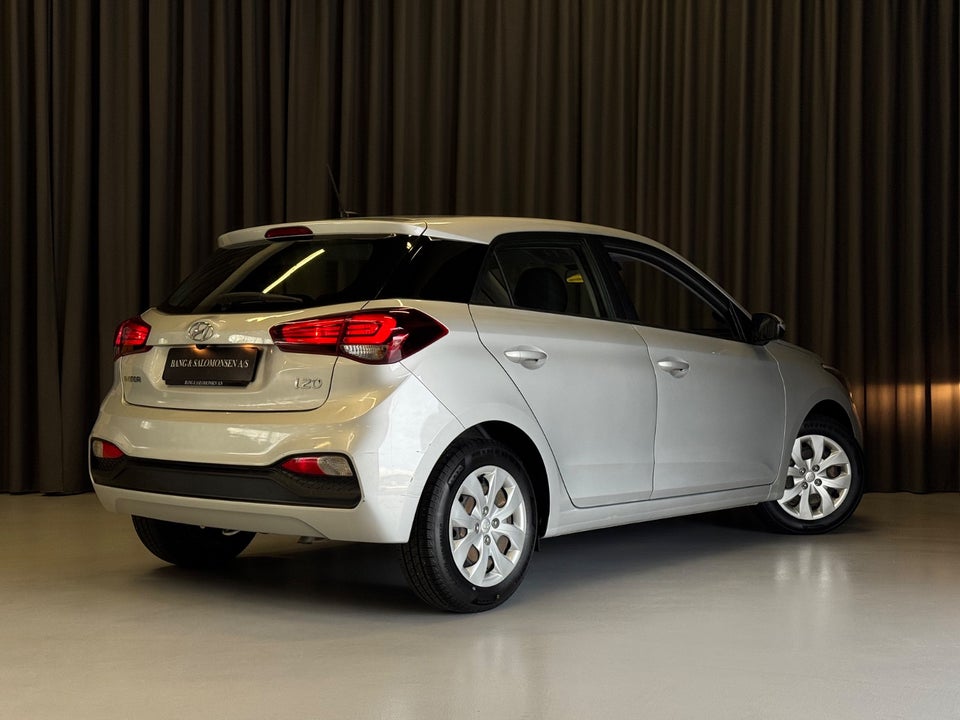 Hyundai i20 1,25 Life 5d