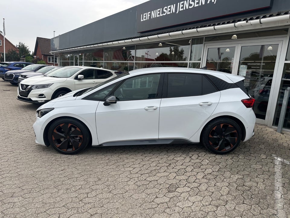 Cupra Born 59 e-Boost 5d