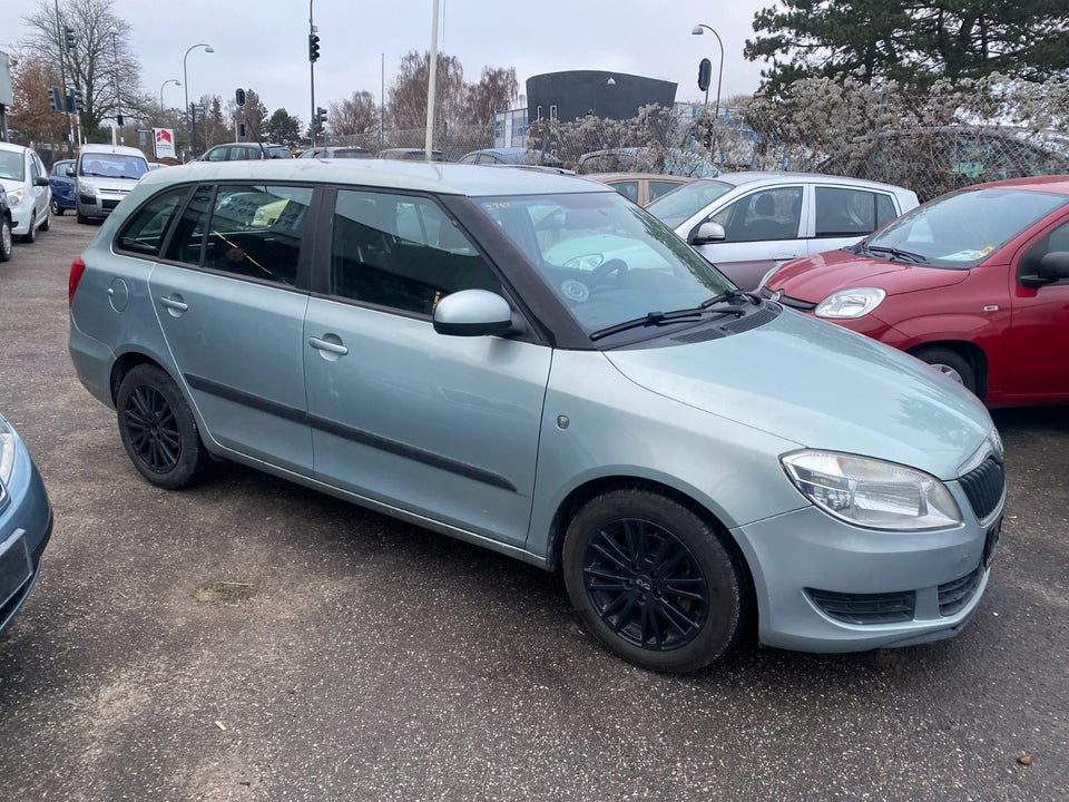 Skoda Fabia 1,2 TSi 86 Ambiente Combi 5d