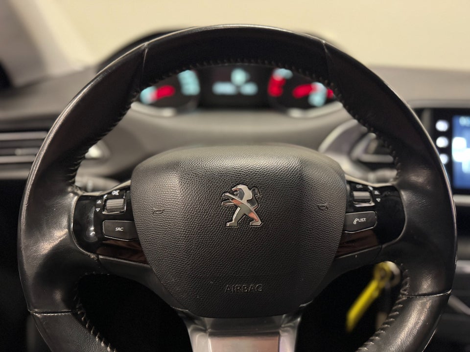 Peugeot 308 1,6 HDi 92 Active 5d